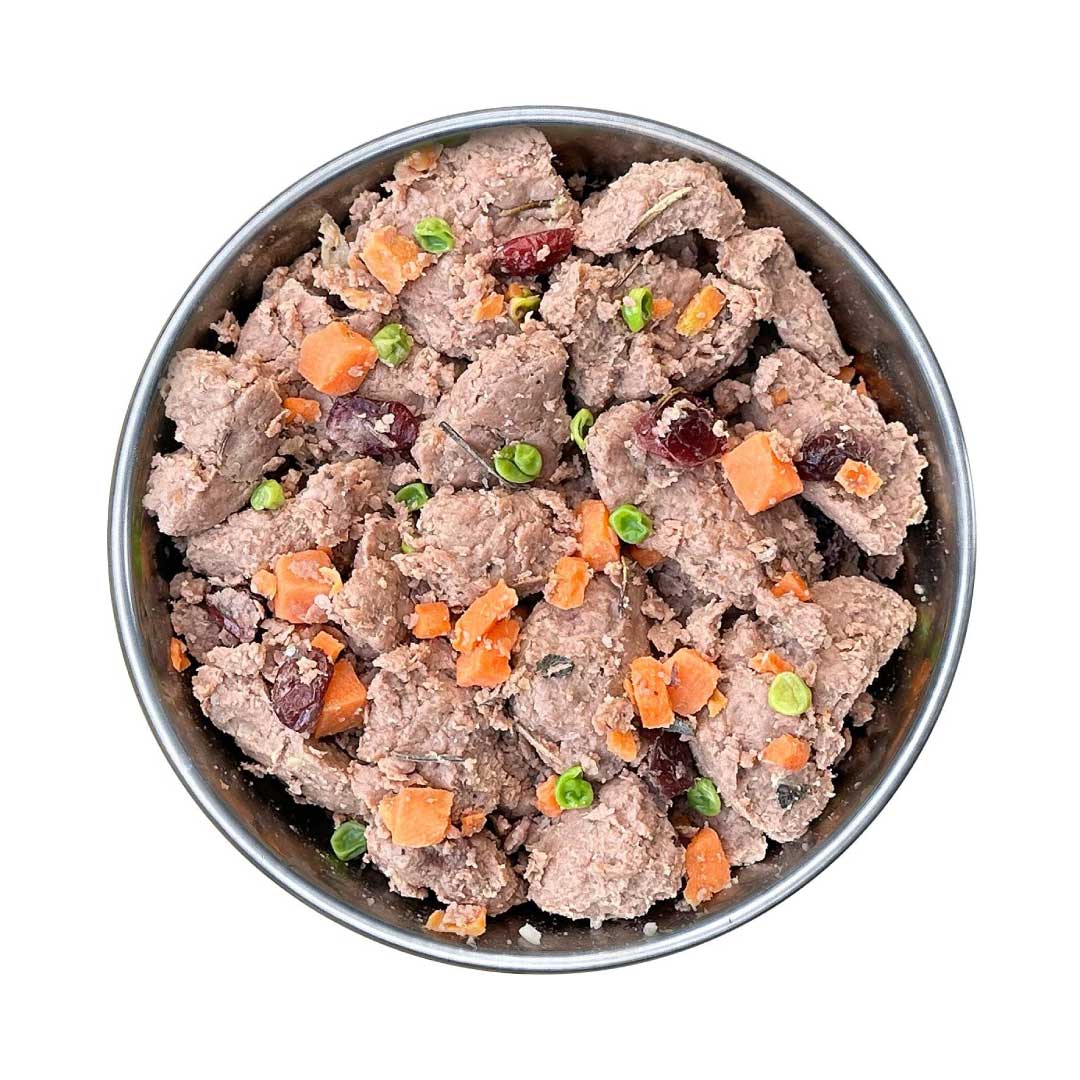 Close-Up of Fidelis Gently Cooked Duck with Sweet Potato & Cranberries – High-Protein, Grain-Free Dog Food