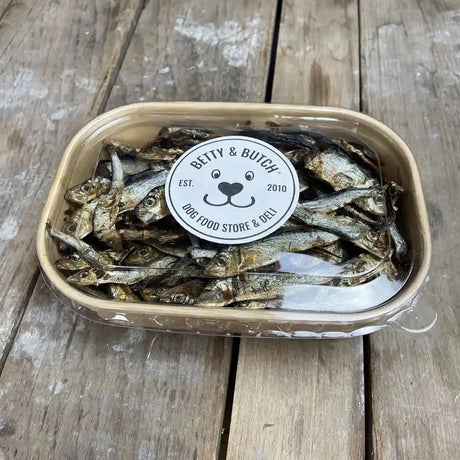 Finest Sprat Tray Dog Deli Treats - 100% Quality Fish - Omega 3 - BETTY & BUTCH®